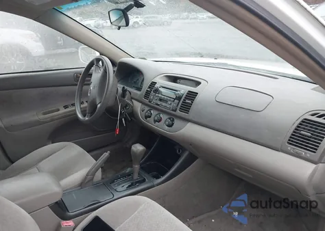 2002 Toyota Camry Le из США, поврежденный, VIN 4T1BE32KX2U089478